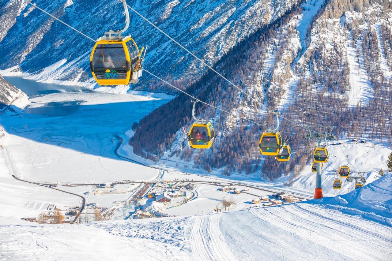 Martina Ski In - Ski Out Mt 50 - Happy Rentals Livigno Exterior photo